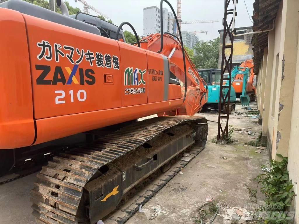 Hitachi ZX 210 Excavatoare pe șenile
