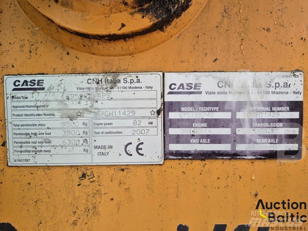 CASE 695SR2-4PS Excavatoare 7t - 12t