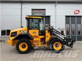 JCB 411 HT Incarcator pe pneuri