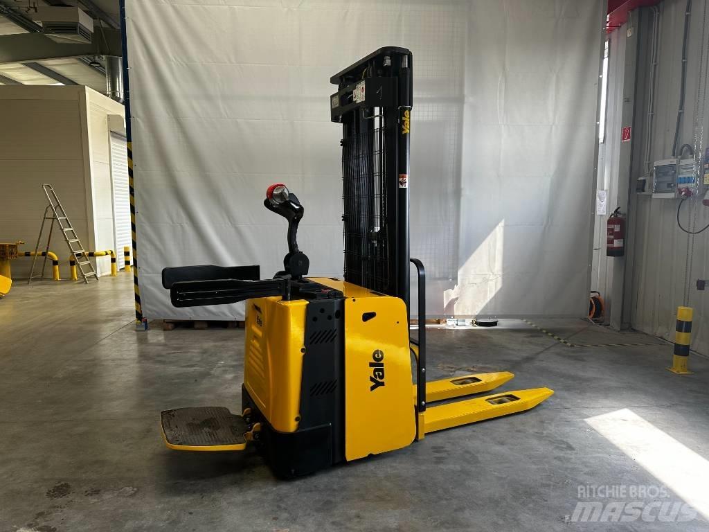 Yale MS12X Stivuitor electric
