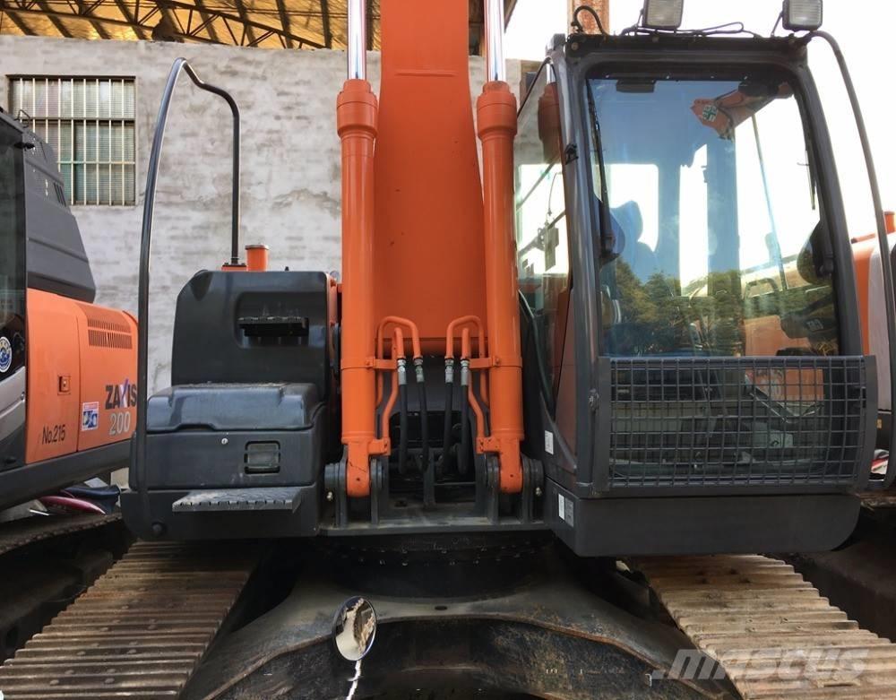 Hitachi zx210 Excavatoare pe șenile
