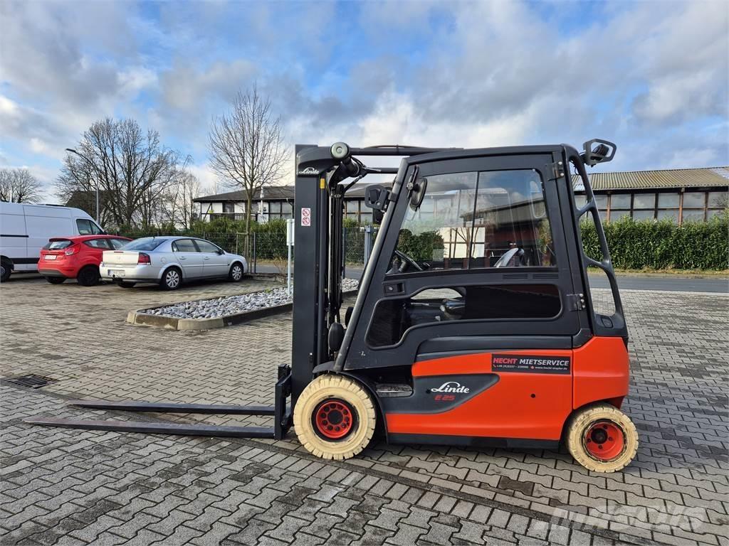 Linde E25L-01- Stivuitor electric