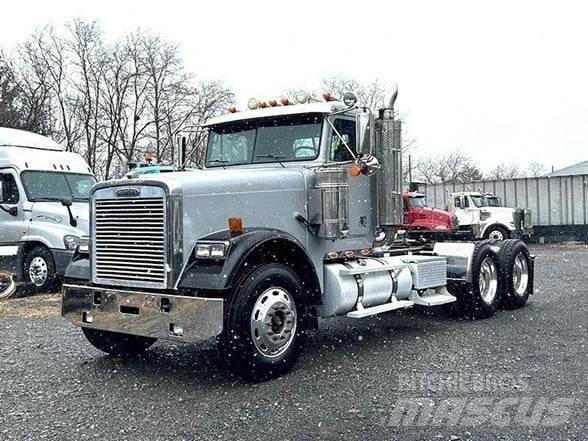 Freightliner FLD120 Autotractoare