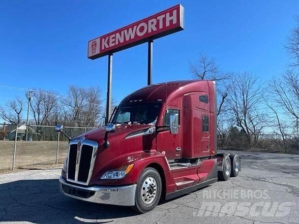 Kenworth T680 Autotractoare