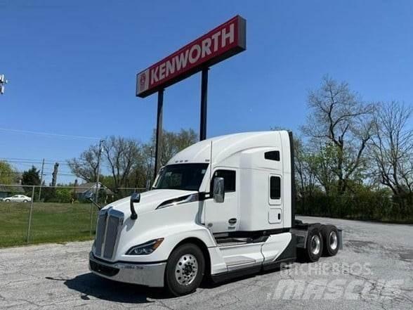 Kenworth T680 Autotractoare