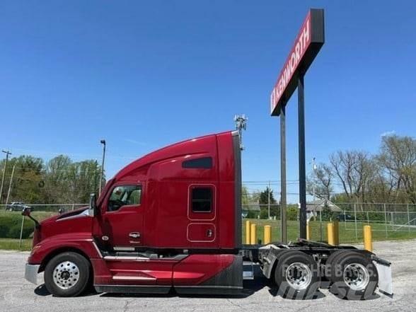 Kenworth T680 Autotractoare