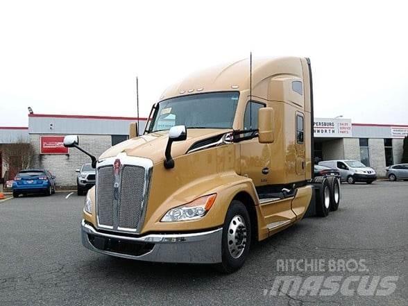Kenworth T680 Autotractoare