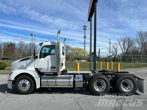 Kenworth T680 Autotractoare