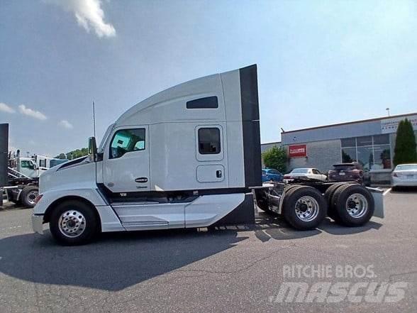 Kenworth T680 Autotractoare