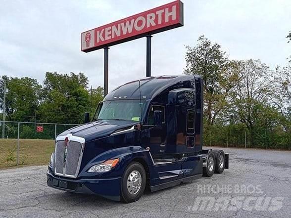 Kenworth T680 Autotractoare