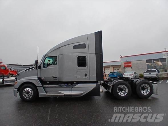 Kenworth T680 Autotractoare