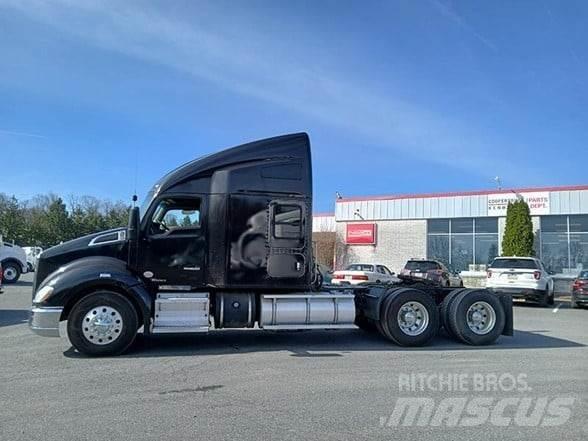 Kenworth T680 Autotractoare