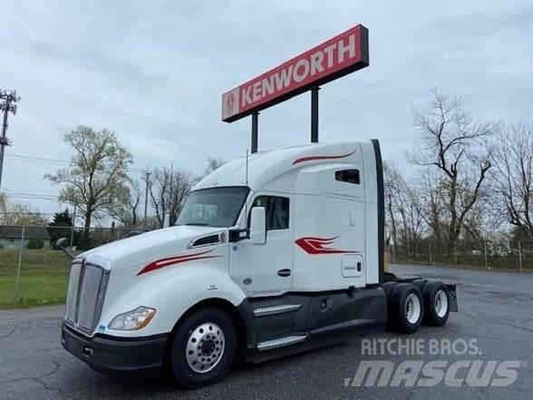 Kenworth T680 Autotractoare