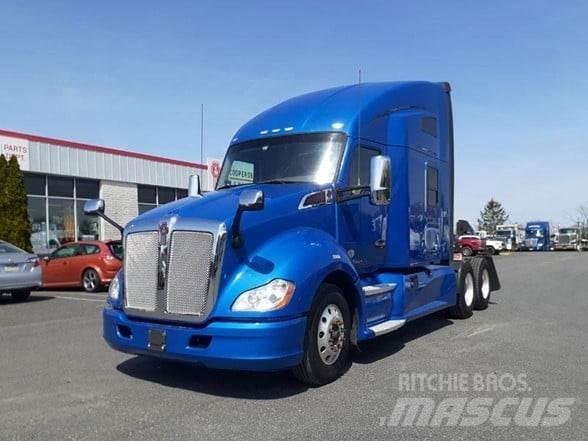 Kenworth T680 Autotractoare