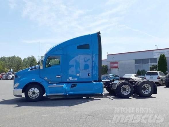 Kenworth T680 Autotractoare