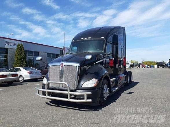 Kenworth T680 Autotractoare