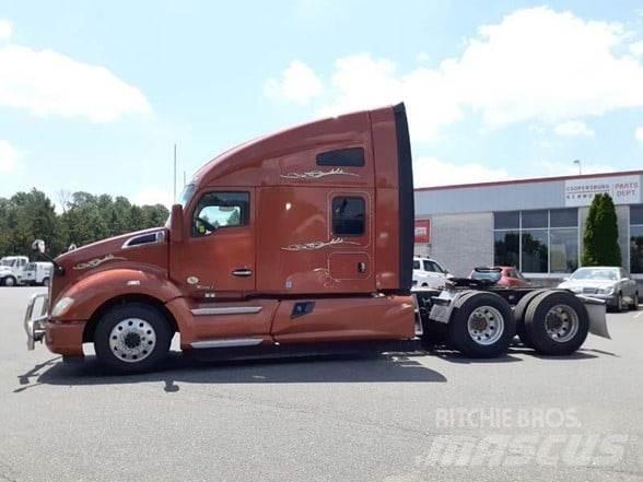Kenworth T680 Autotractoare