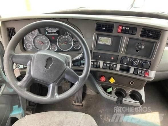 Kenworth T680 Autotractoare