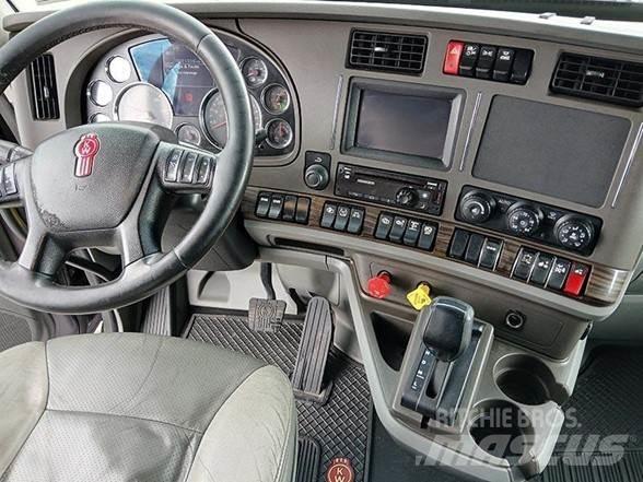 Kenworth T680 Autotractoare