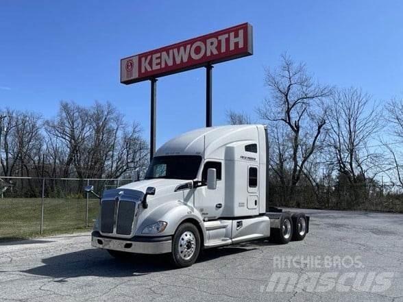 Kenworth T680 Autotractoare