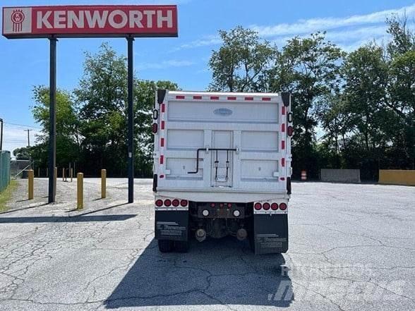 Kenworth T800 Autobasculanta