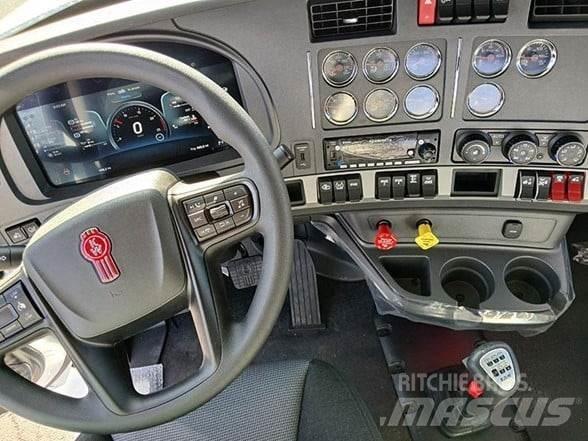 Kenworth T880 Autotractoare