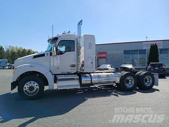 Kenworth T880 Autotractoare