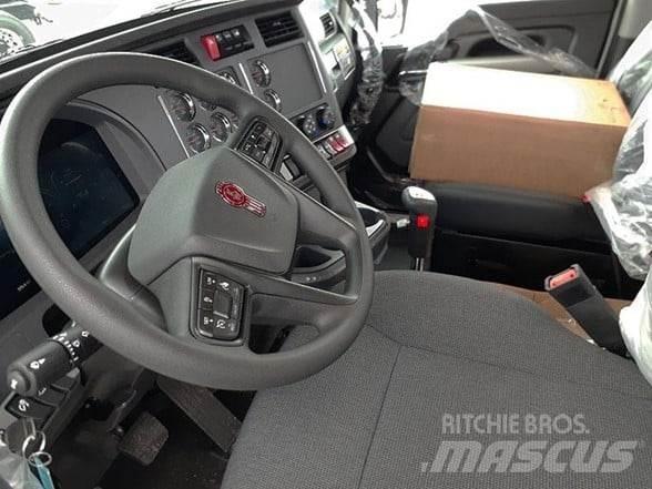 Kenworth T880 Autotractoare