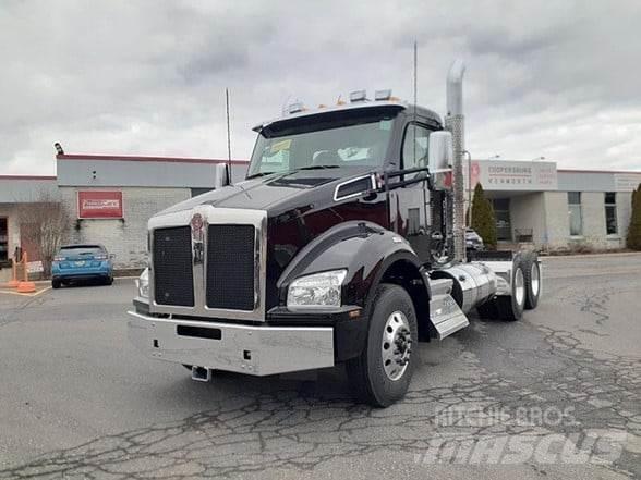 Kenworth T880 Autotractoare