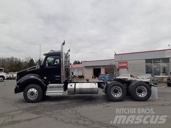 Kenworth T880 Autotractoare