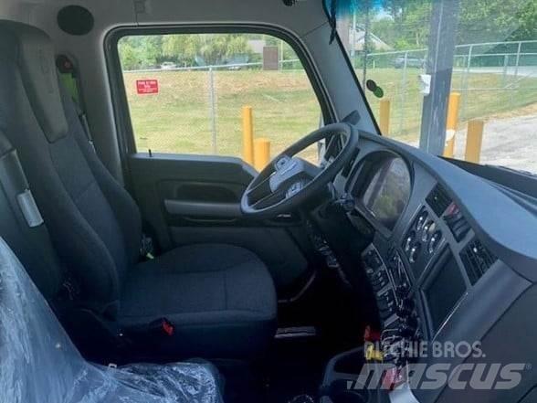 Kenworth T880 Autotractoare