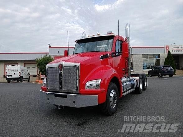 Kenworth T880 Autotractoare