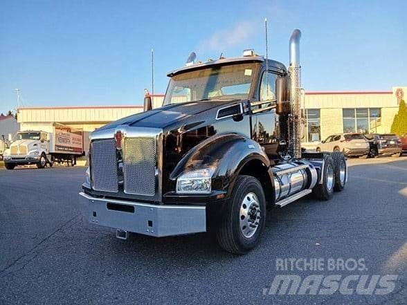 Kenworth T880 Autotractoare