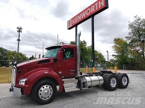 Kenworth T880 Autotractoare