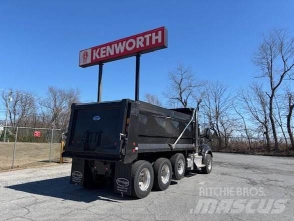 Kenworth T880 Autobasculanta