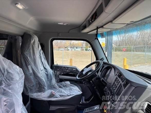 Kenworth T880 Autobasculanta