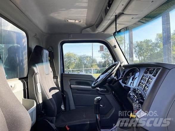Kenworth T880 Autobasculanta