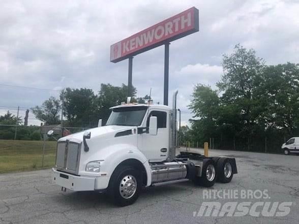 Kenworth T880 Autotractoare