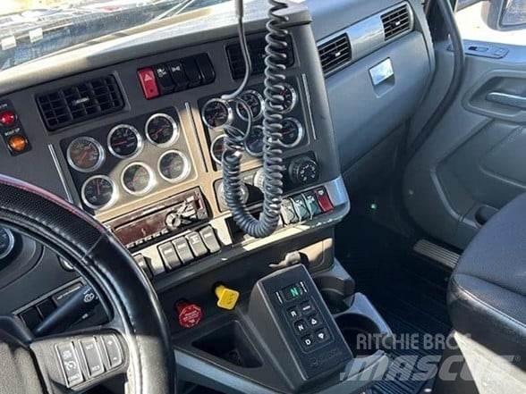 Kenworth T880 Autobasculanta