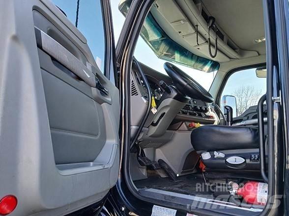 Kenworth T880 Autobasculanta
