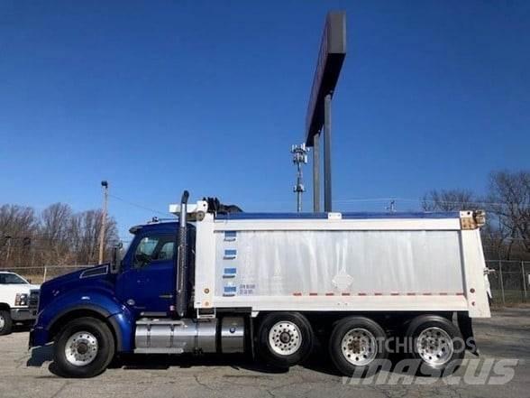 Kenworth T880 Autobasculanta