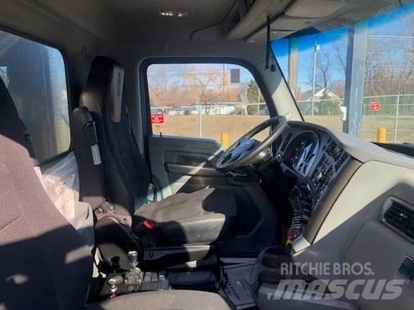 Kenworth T880 Autobasculanta