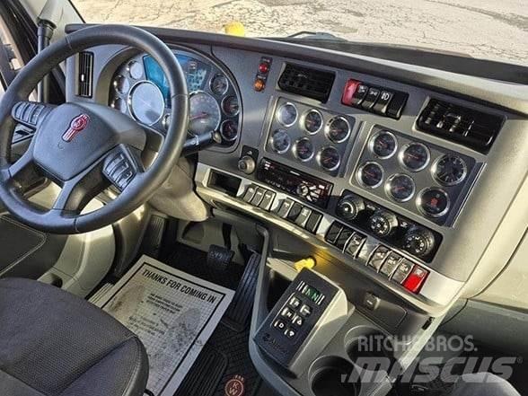 Kenworth T880 Autobasculanta