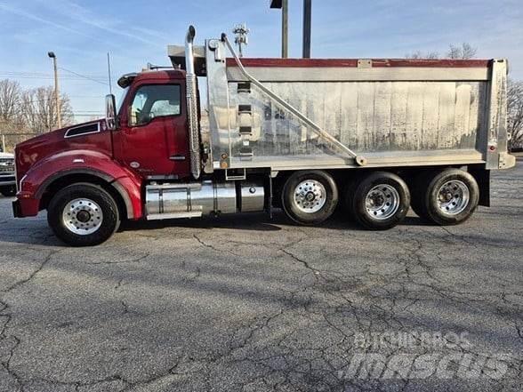 Kenworth T880 Autobasculanta