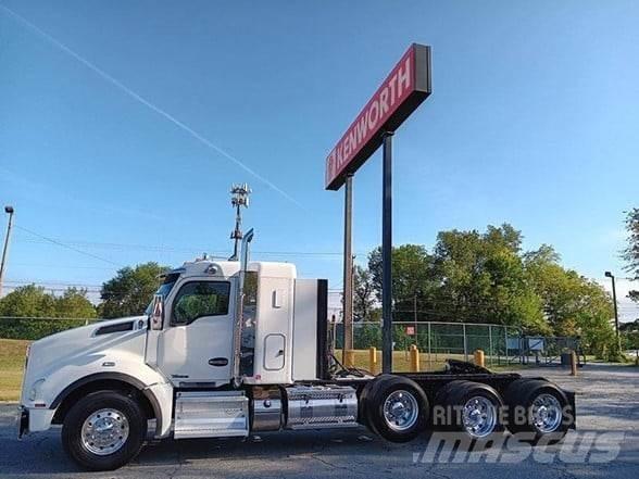 Kenworth T880 Autotractoare