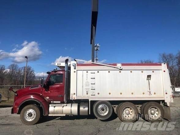 Kenworth T880 Autobasculanta