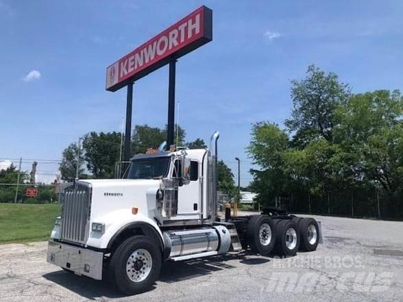 Kenworth W900 Autotractoare