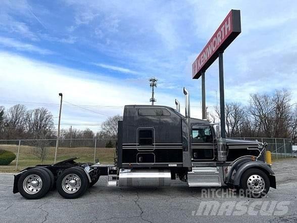 Kenworth W900 Autotractoare