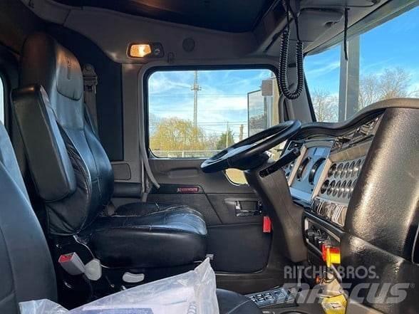 Kenworth W900B Autobasculanta