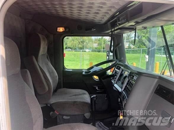 Kenworth W900B Autotractoare